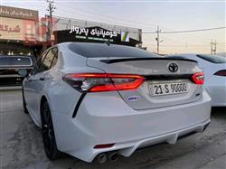 تۆیۆتا کامری